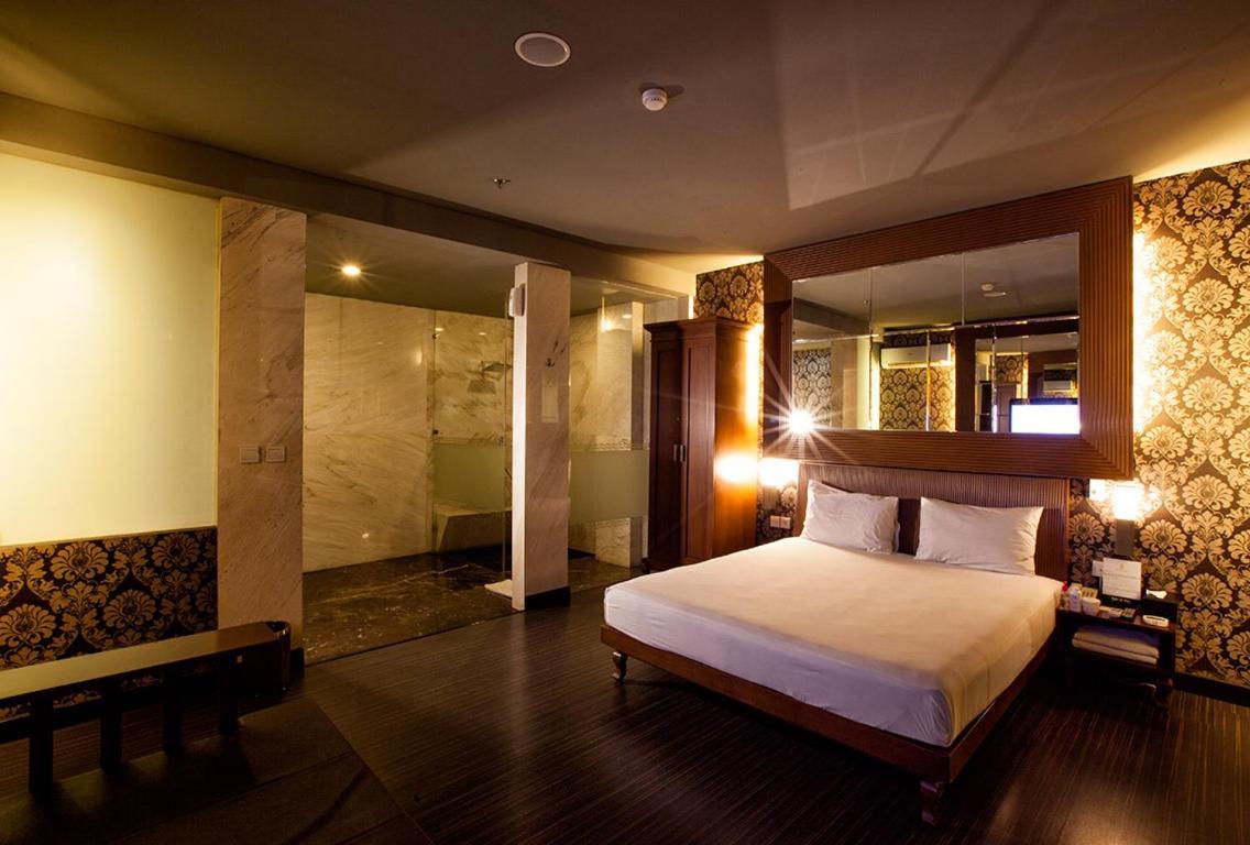 108 Hotel By Him Jacarta Exterior foto