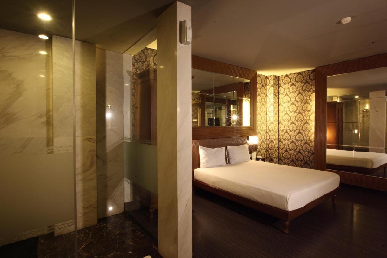 108 Hotel By Him Jacarta Exterior foto
